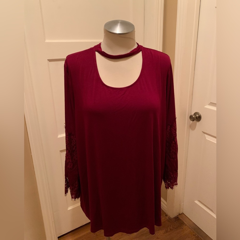 Catherine’s NWOT burgundy long sleeve shirt with lace size 3X